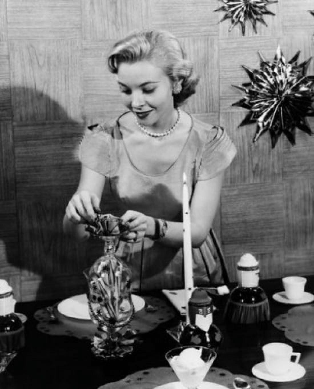 Posterazzi Young woman setting a dining table Canvas Art -  (24 x 36)
