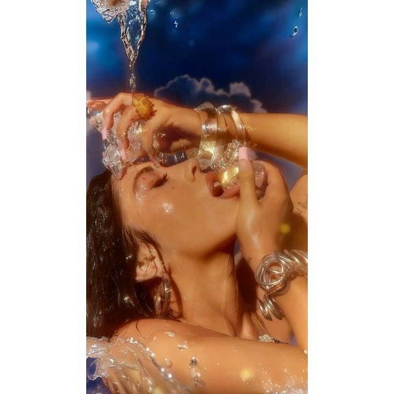 Posters Kali Uchis Canvas Poster Wall Decorative Ar Bedroom Living Room Decor Gift