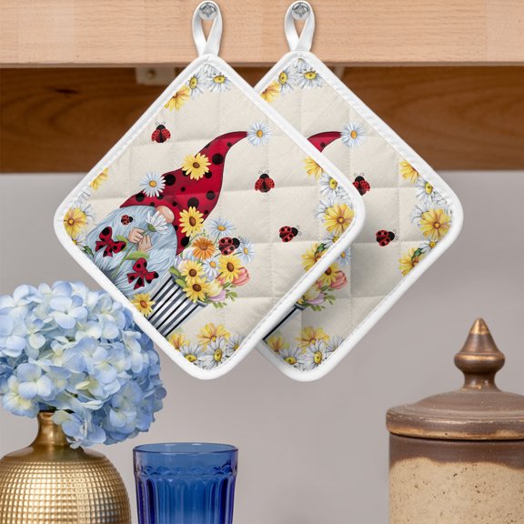 Pot Holders for Kitchen Set of 2,Daisy Flower Gnome Ladybug Heat-Proof Non-Slip Potholder Soft Hot Pads with Hanging Loop for Cooking Baking Oven Microwave,Farm Watercolor Floral Retro Linen