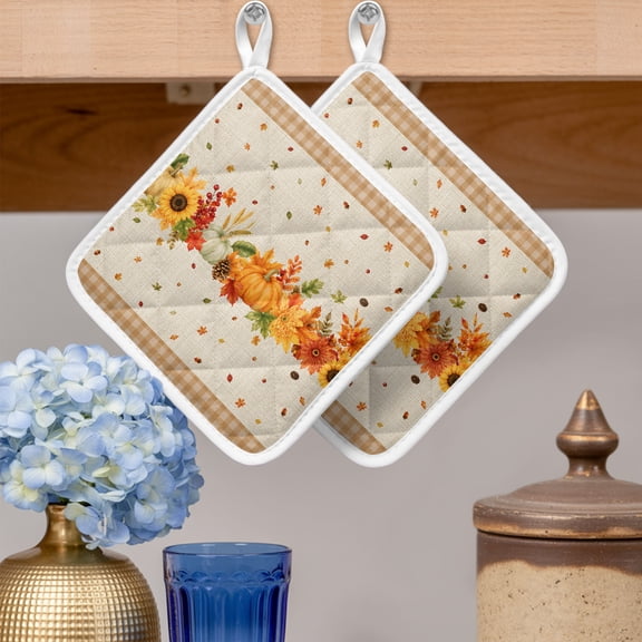Pot Holders for Kitchen Set of 2,Thanksgiving Pumpkin Maple Leaf Heat-Proof Non-Slip Potholder Soft Hot Pads with Hanging Loop for Cooking Baking Oven Microwave,Fall Plant on Linen Buffalo Plaid