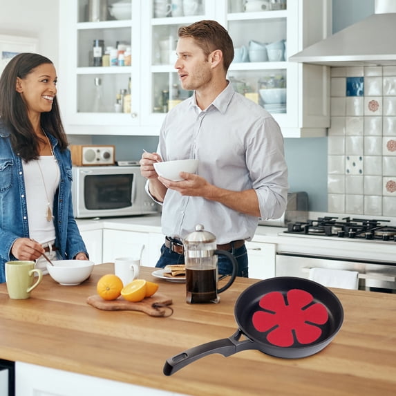Pot Pan Protector Felt, Stacking Pads Cookware Dividers Separators Set Household Use Most Scenarios Soft Felt Prevents Scratches and Chips,12Pc, Red