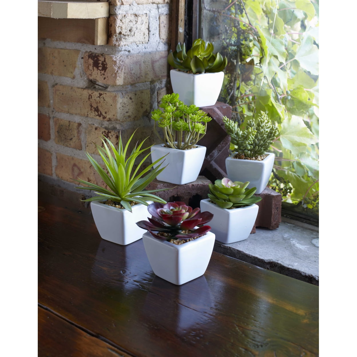 Set of 6 Small Green Plastic Potted Succulents