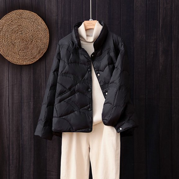 Pounoo Winter Clothing for Women Cropped Puffer Coats Wind & Water Resistant Insulated Quilted Jackets with Pockets Gift