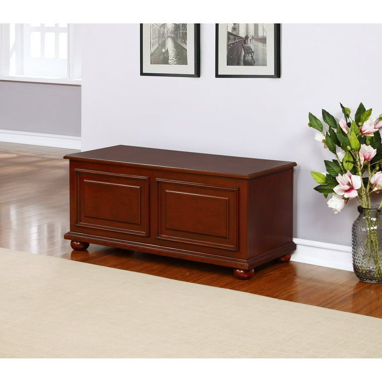 Traditional Style Wooden Cedar Chest Brown