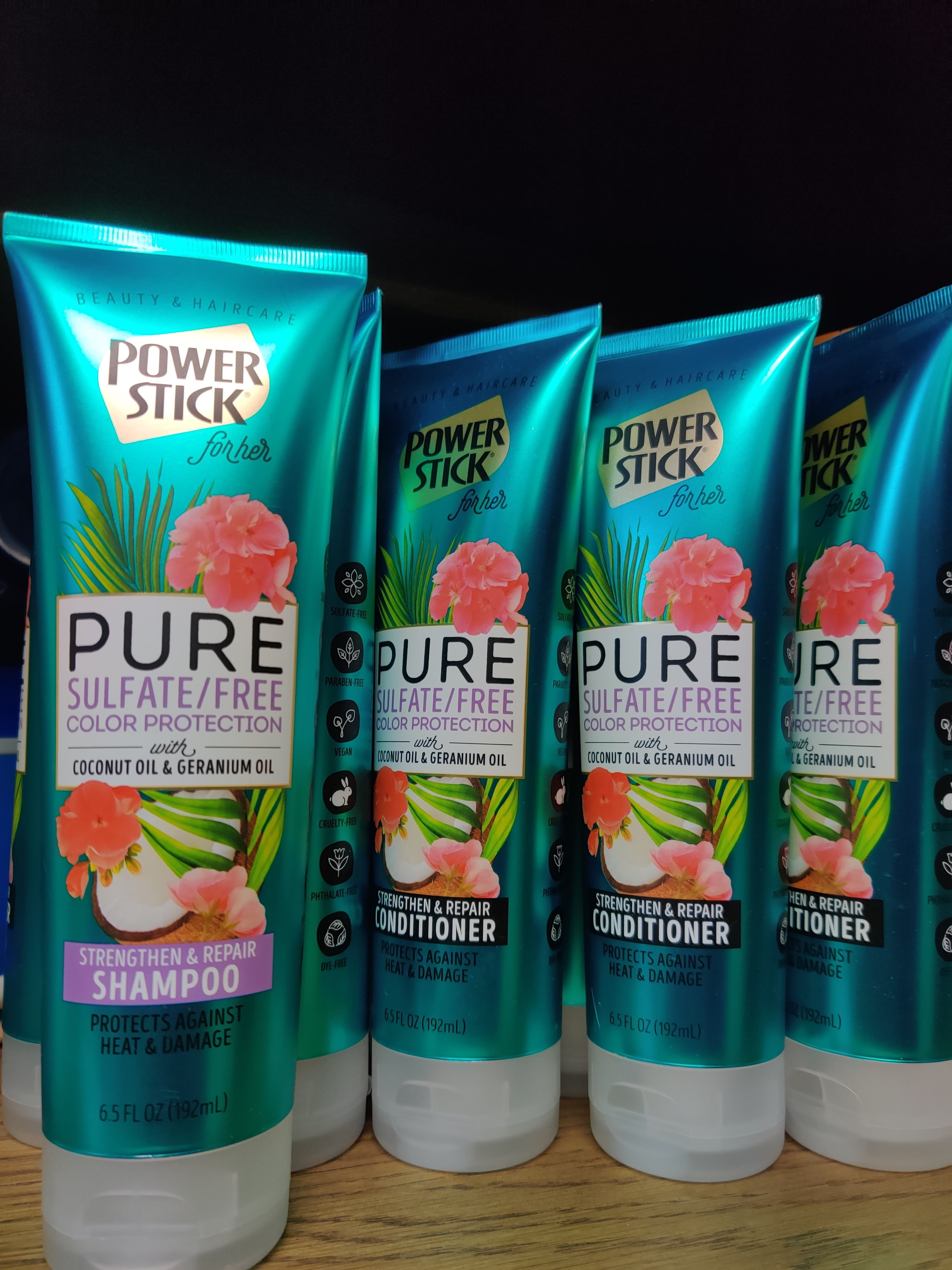 Power Stick Shampoo, Sulphate Free with Coconut Oil and Geranium Oil