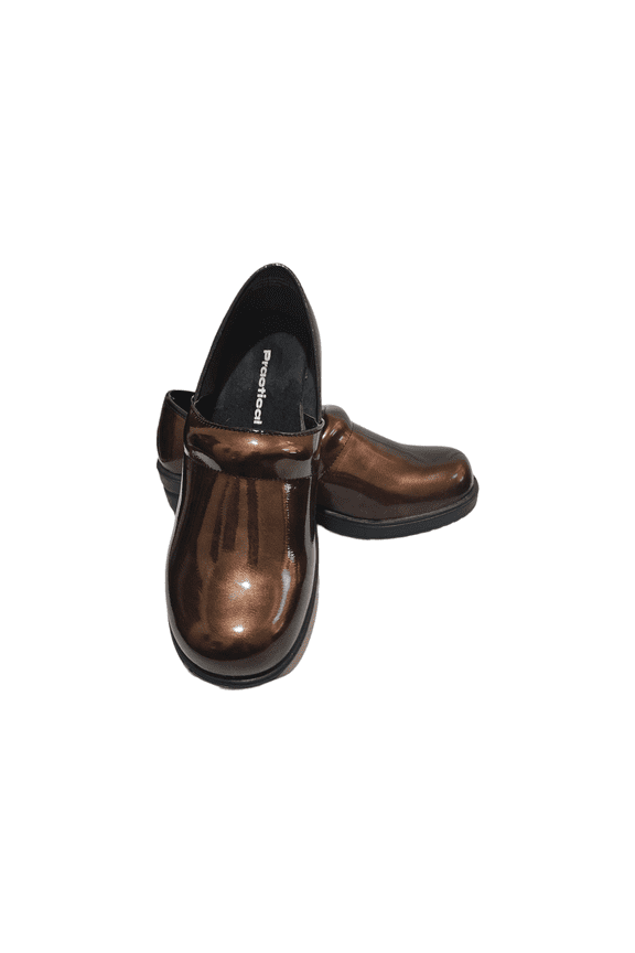 Female Nursing and Medical Worker Clogs