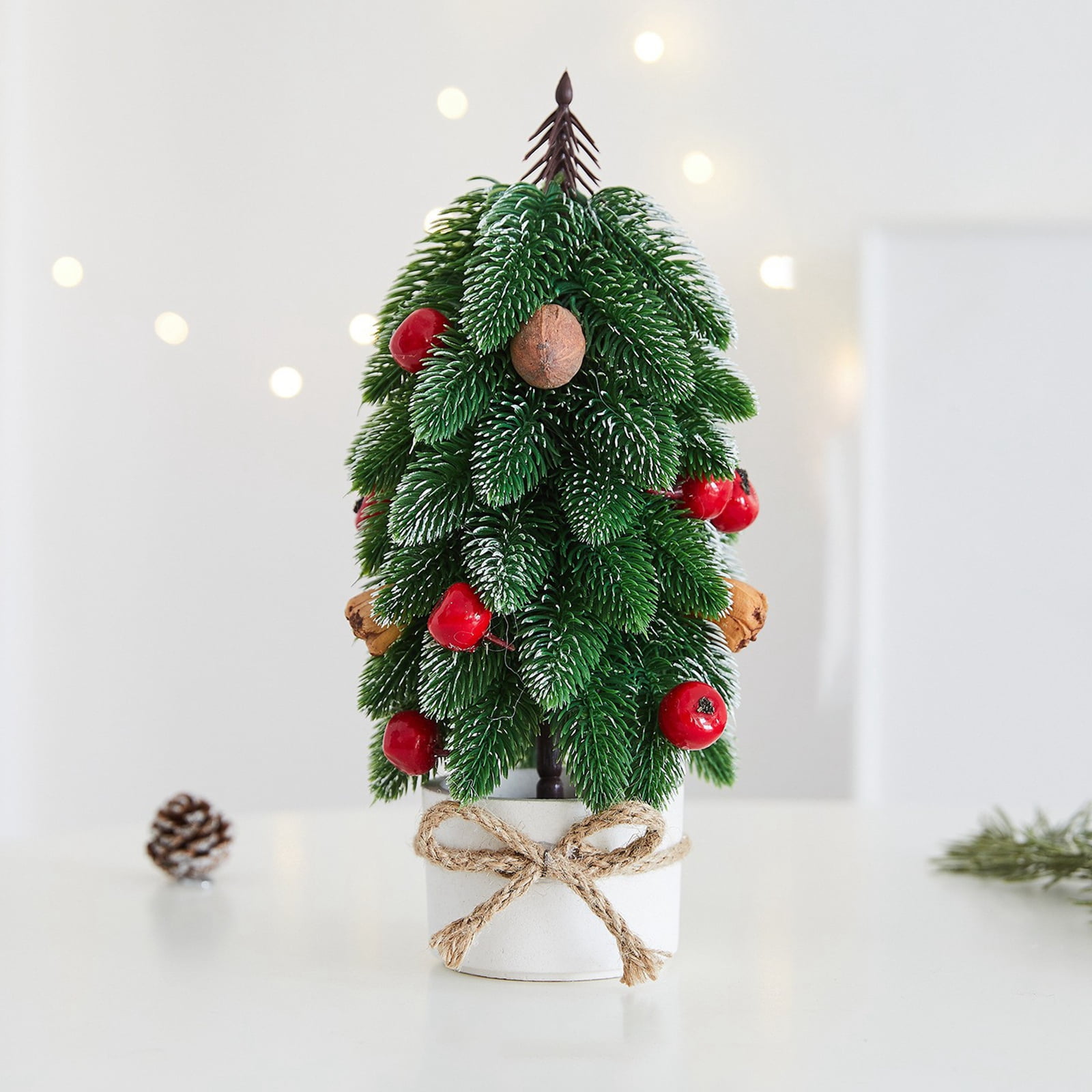 Practical Mini Desktop Christmas Tree Decoration, Symbolic and Modern ...