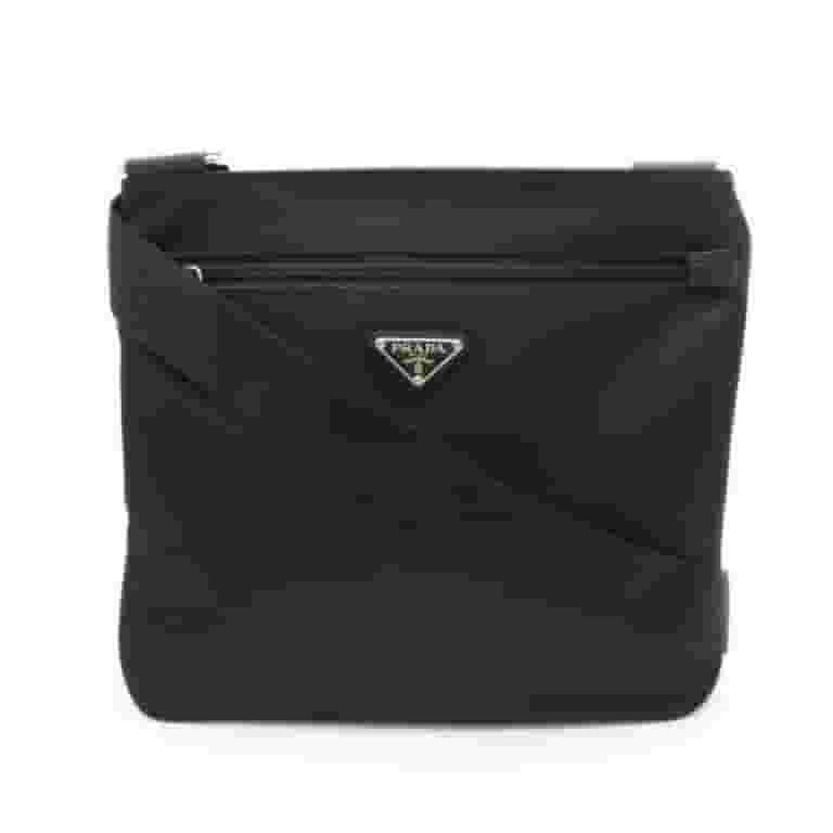 Prada Tessuto Saffiano Black Messenger Bag Cross Body 2VH563 Prada Tessuto Saffiano Black Messenger Bag Cross Body 2VH563
