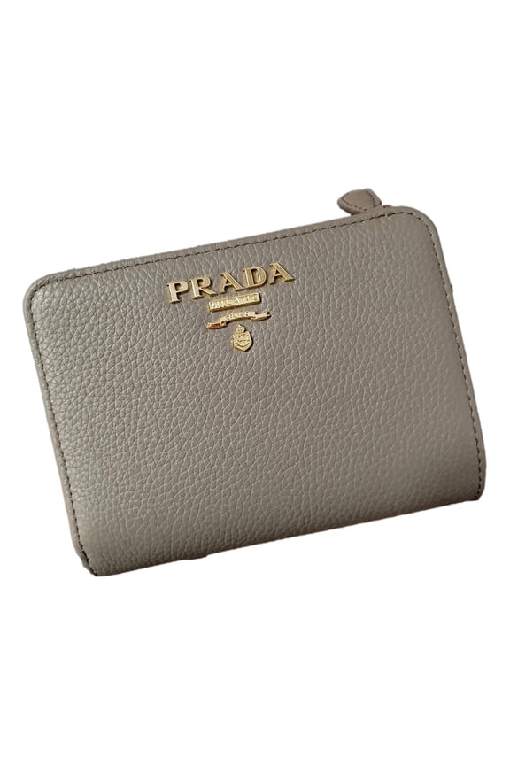 Vitello Grain Argilla Grey Leather Small Wallet with Zipper Gold Plaque Logo