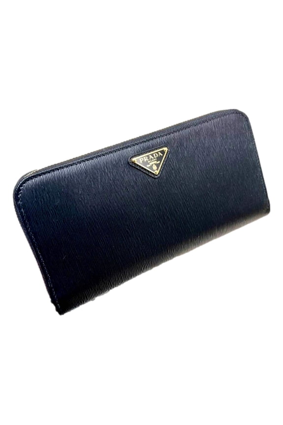 Vitello Move Nero Black Leather Zip Around Long Wallet Gold Triangle Logo