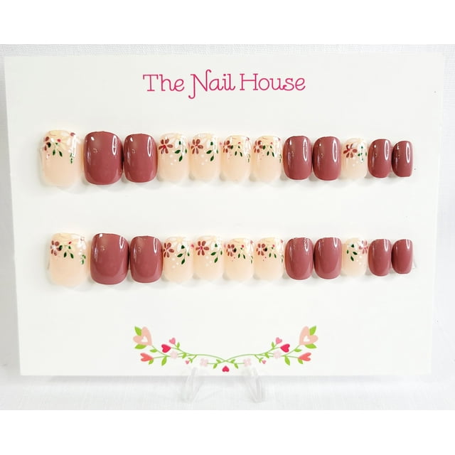 Prairie Meadow Extra Short Squoval PressOn Nails By The Nail