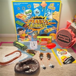 Prank Toy Gift Box Set, Assorted Joke Props for Parties and Group Activities