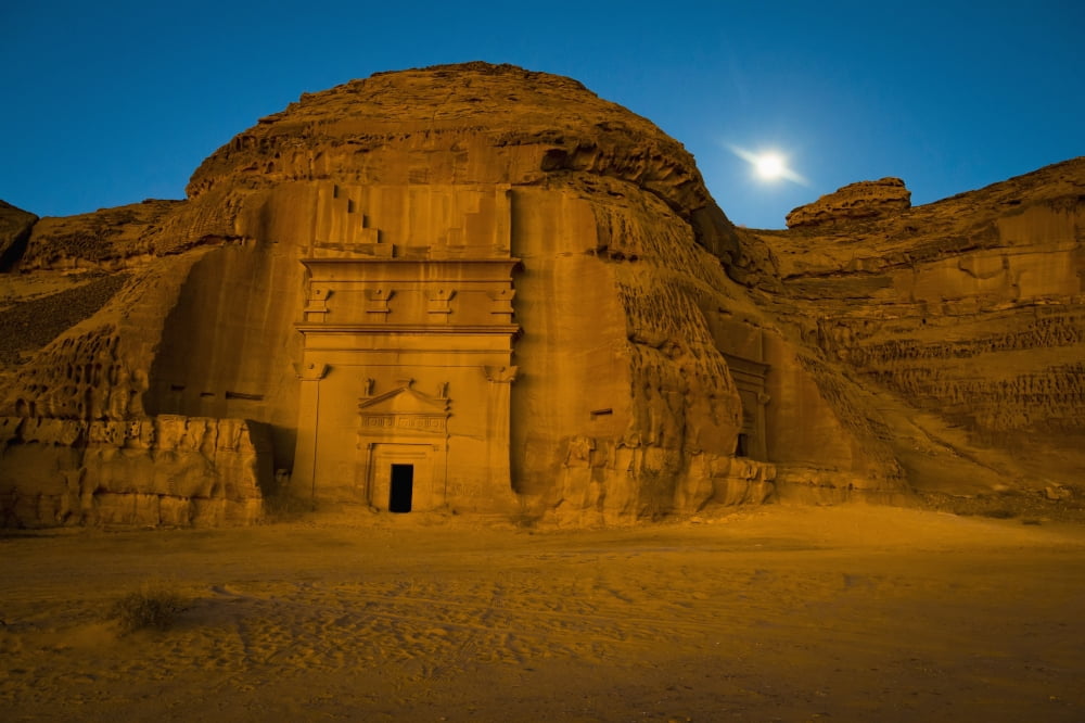 Pre-Islamic archaeological site Madain Saleh Saudi Arabia Canvas Art - David Kirkland Design Pics (19 x 12)