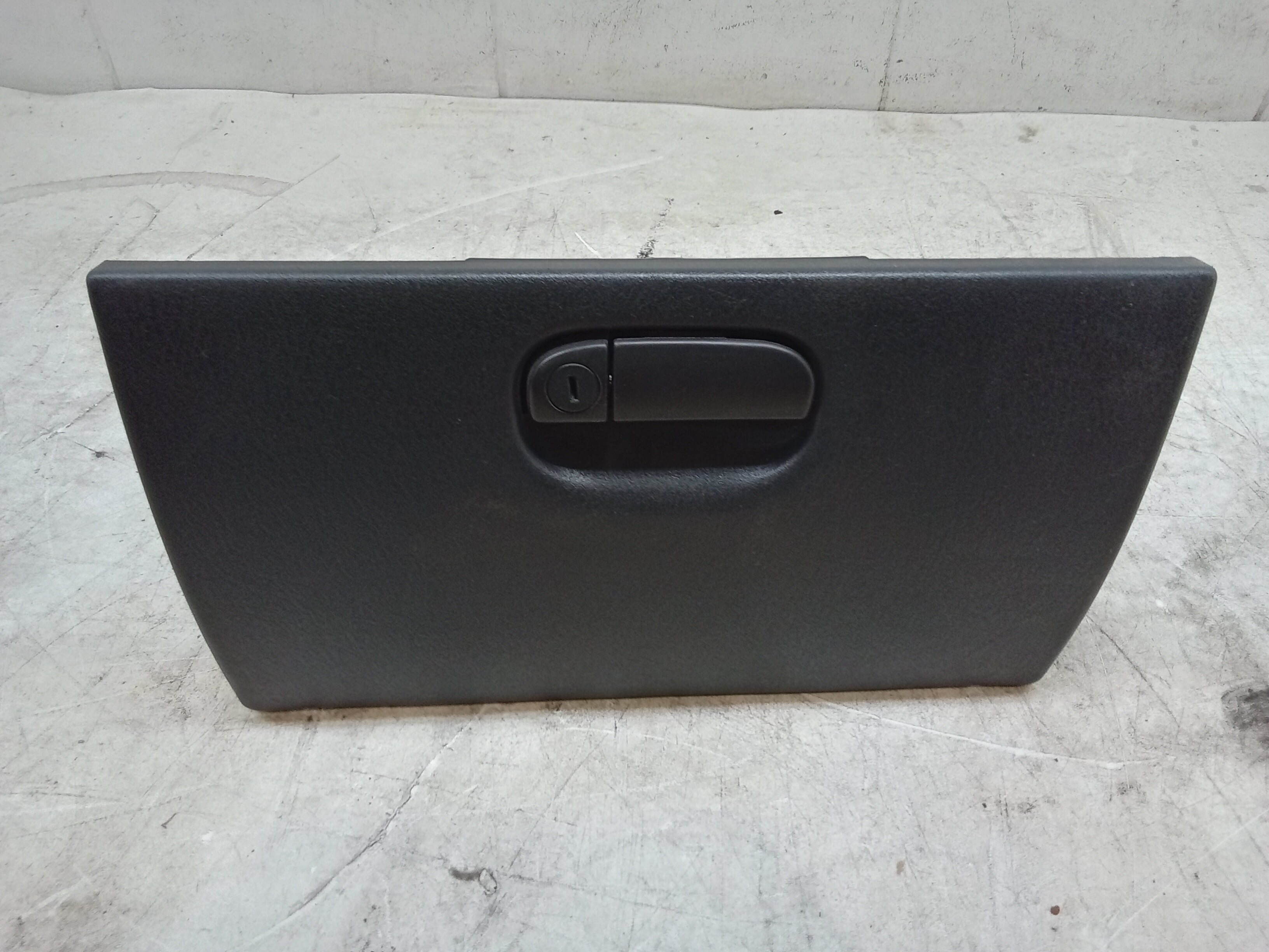 Pre-Owned 00 Jeep Wrangler Glove Box OEM - Verify Specific Vehicle Fitment In Description - (Good)