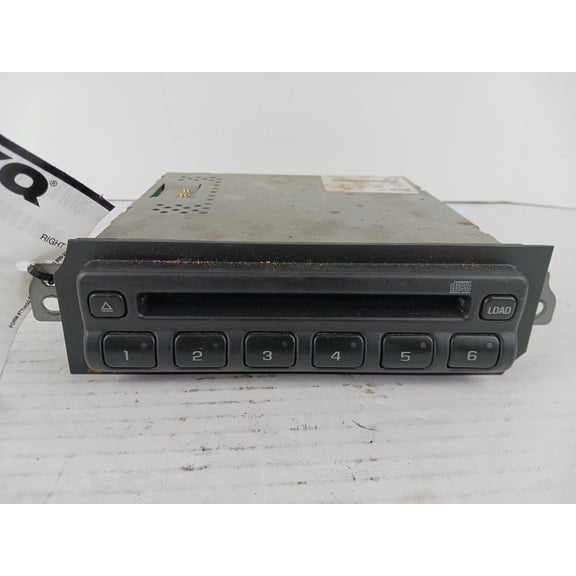 Pre-Owned 03 04 05 06 GMC Yukon XL 1500 6 Disc CD Player OEM - Verify Specific Vehicle Fitment In Description - (Good)