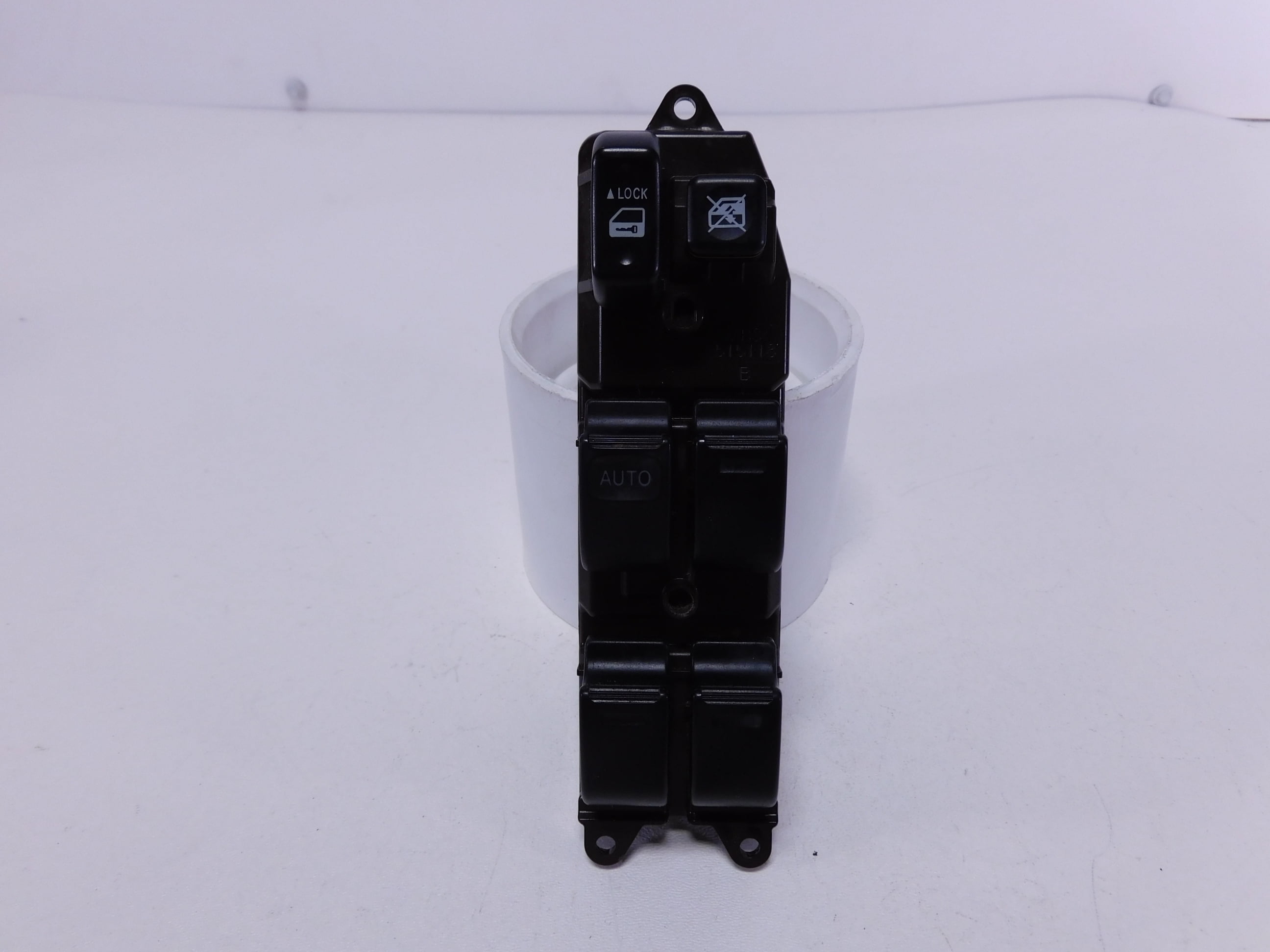 Pre-Owned 05-11 Toyota Tacoma Driver Master Power Lock Window Switch OEM LKQ (Good)