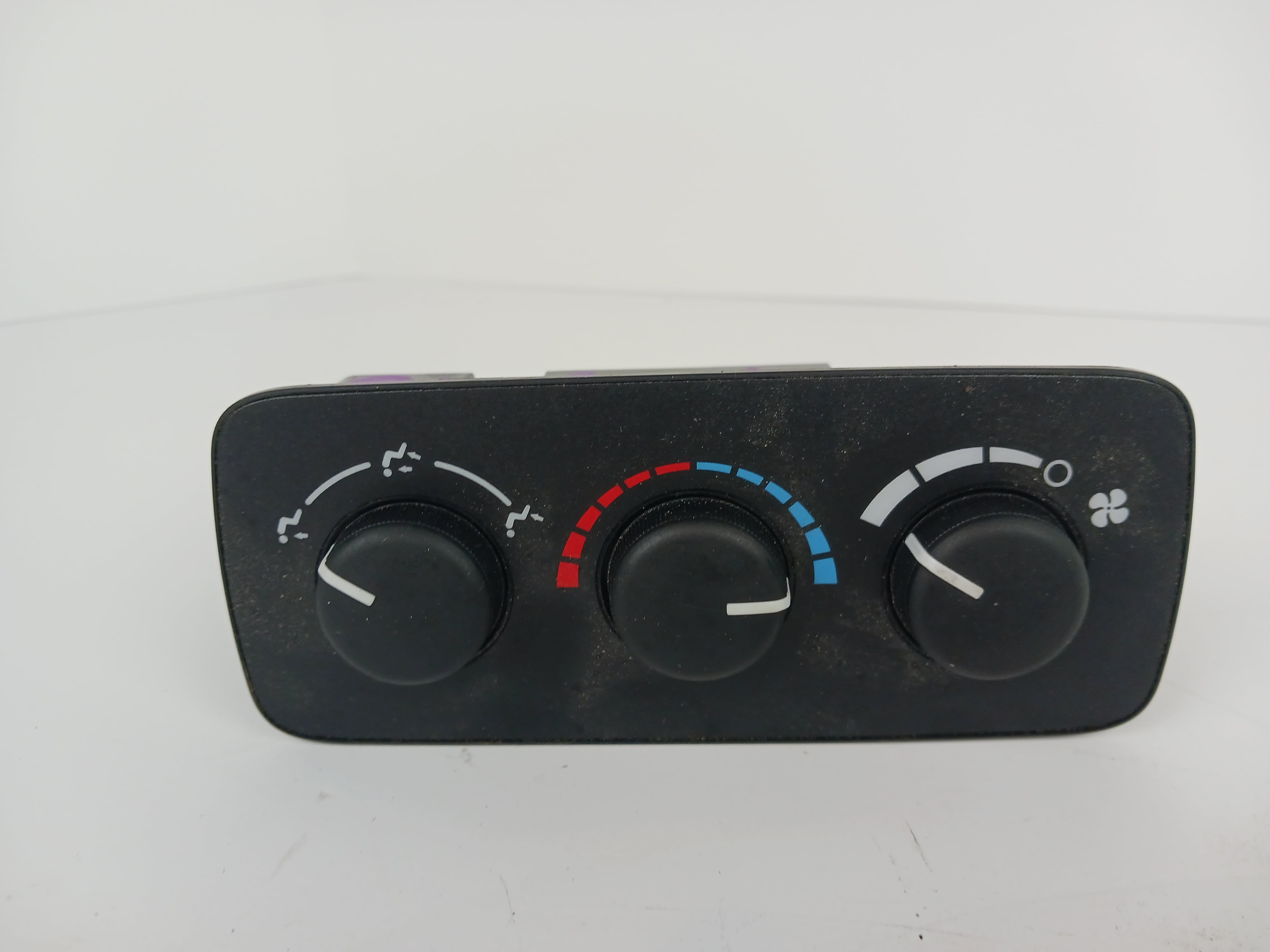 Pre-Owned 06 07 08 09 10 Jeep Commander Rear HVAC Temperature Controls OEM (Good)