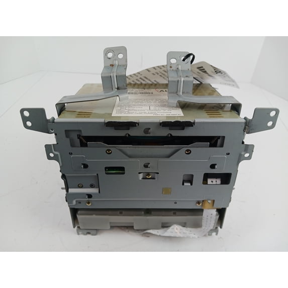 Pre-Owned 06 07 Nissan Murano AM FM CD Radio Receiver OEM - Verify Specific Vehicle Fitment In Description - (Good)