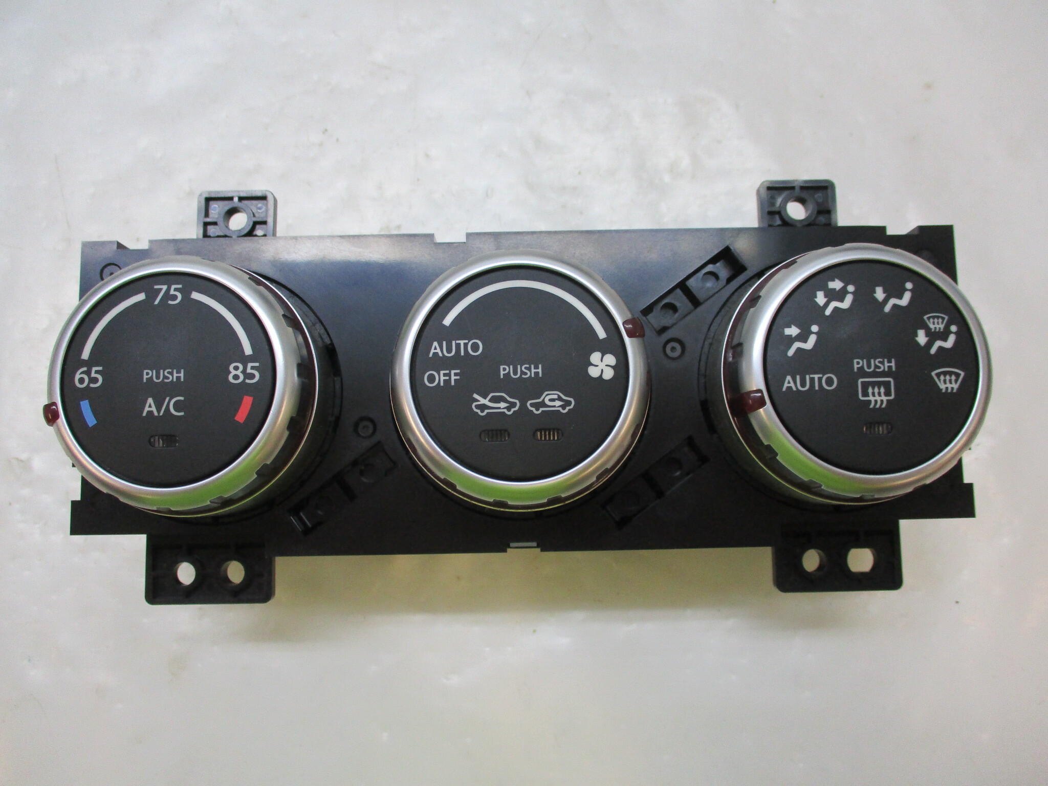 Pre-Owned 07 08 09 10 11 12 13 Suzuki SX4 SX-4 Auto Climate Heater AC Control OEM LKQ (Good)