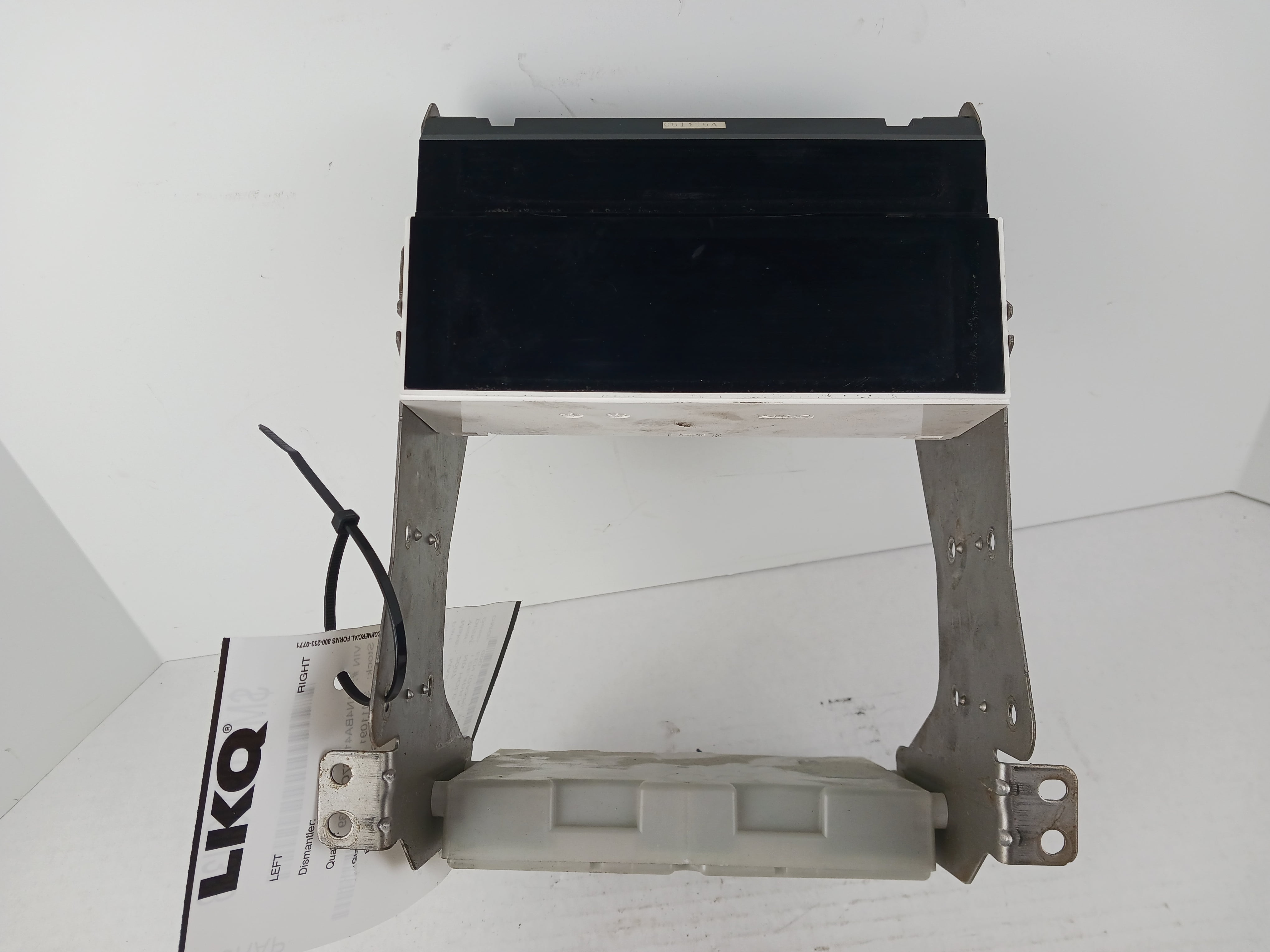 Pre-Owned 07 08 Nissan Maxima Information Display Screen OEM - Verify Specific Vehicle Fitment In Description - (Good)