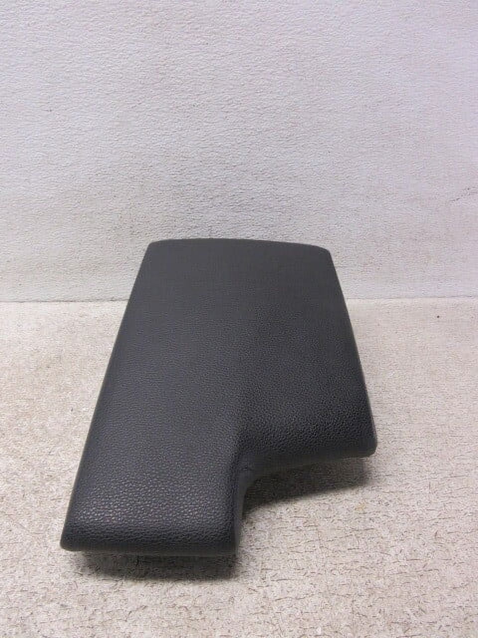 Pre-Owned 07 2007 BMW 328 Center Console Lid OEM LKQ (Good)