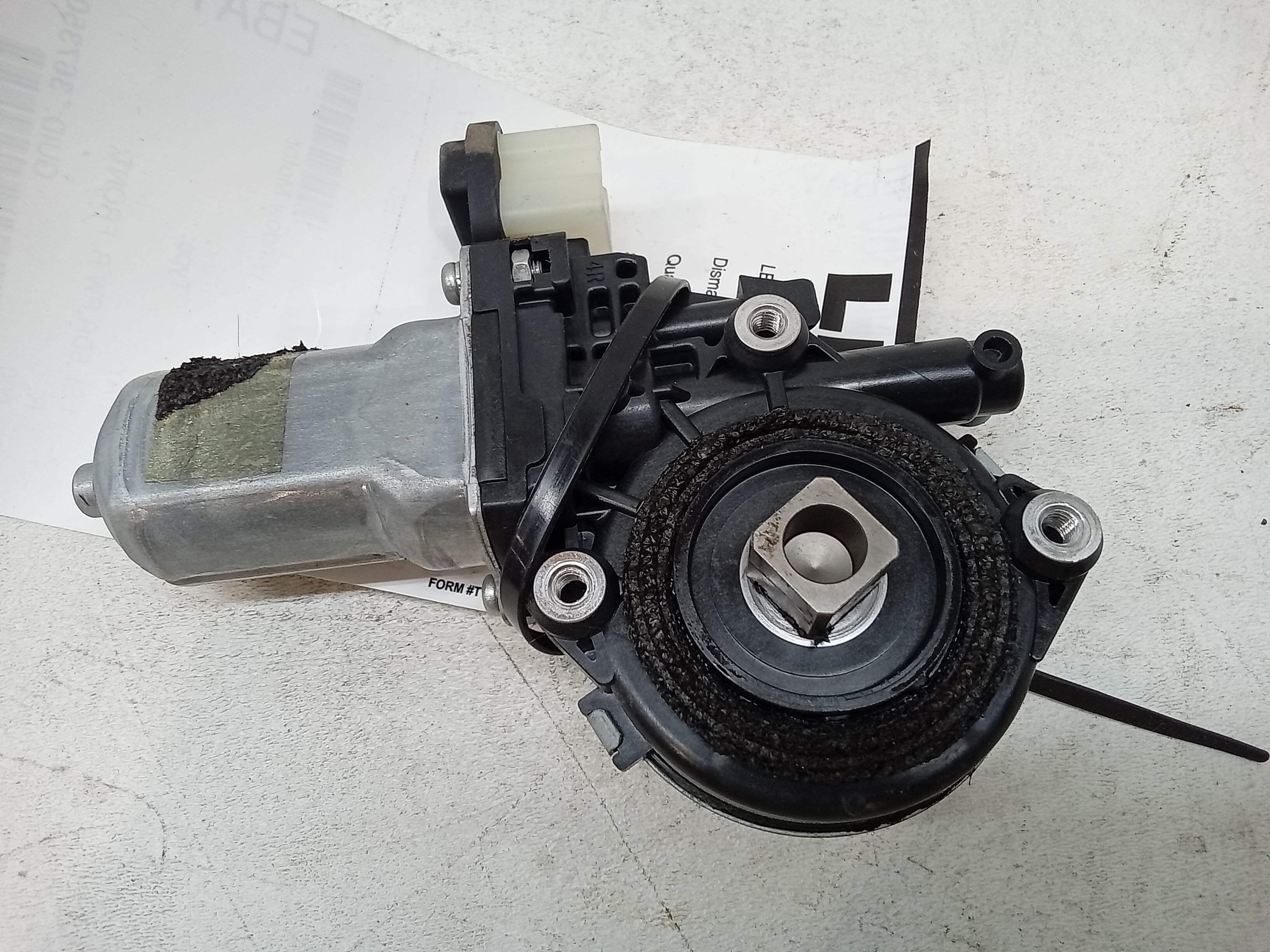 Pre-Owned 08 Nissan Rogue Right Passenger Power Window Motor OEM (Good)