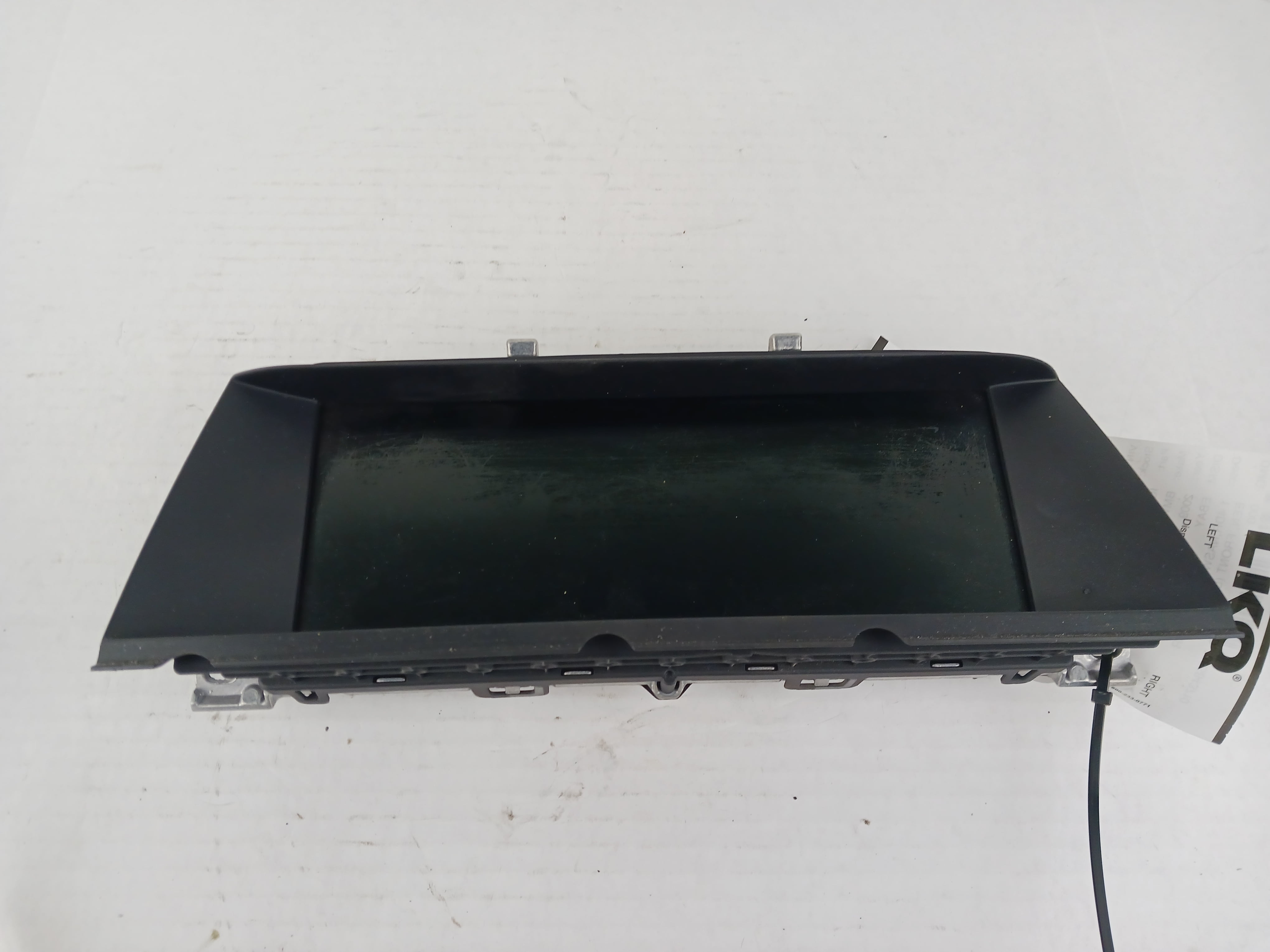 Pre-Owned 09 10 11 12 BMW 750 Information Display Screen OEM (Good)