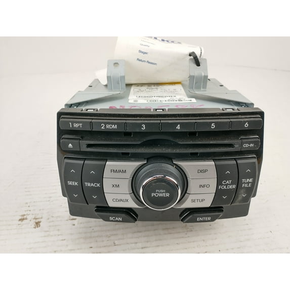Pre-Owned 09 10 Hyundai Genesis AM FM CD MP3 Satellite Radio Receiver OEM - Verify Specific Vehicle Fitment In Description - (Good)
