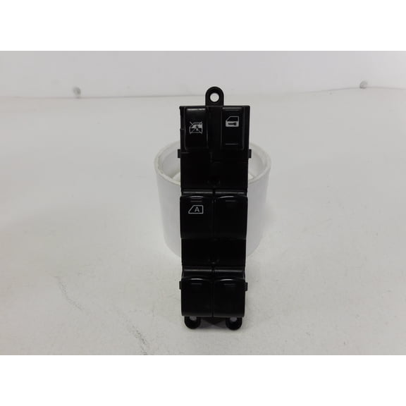 Pre-Owned 09-10 Subaru Forester Front Driver Master Power Lock Window Switch OEM LKQ (Good)