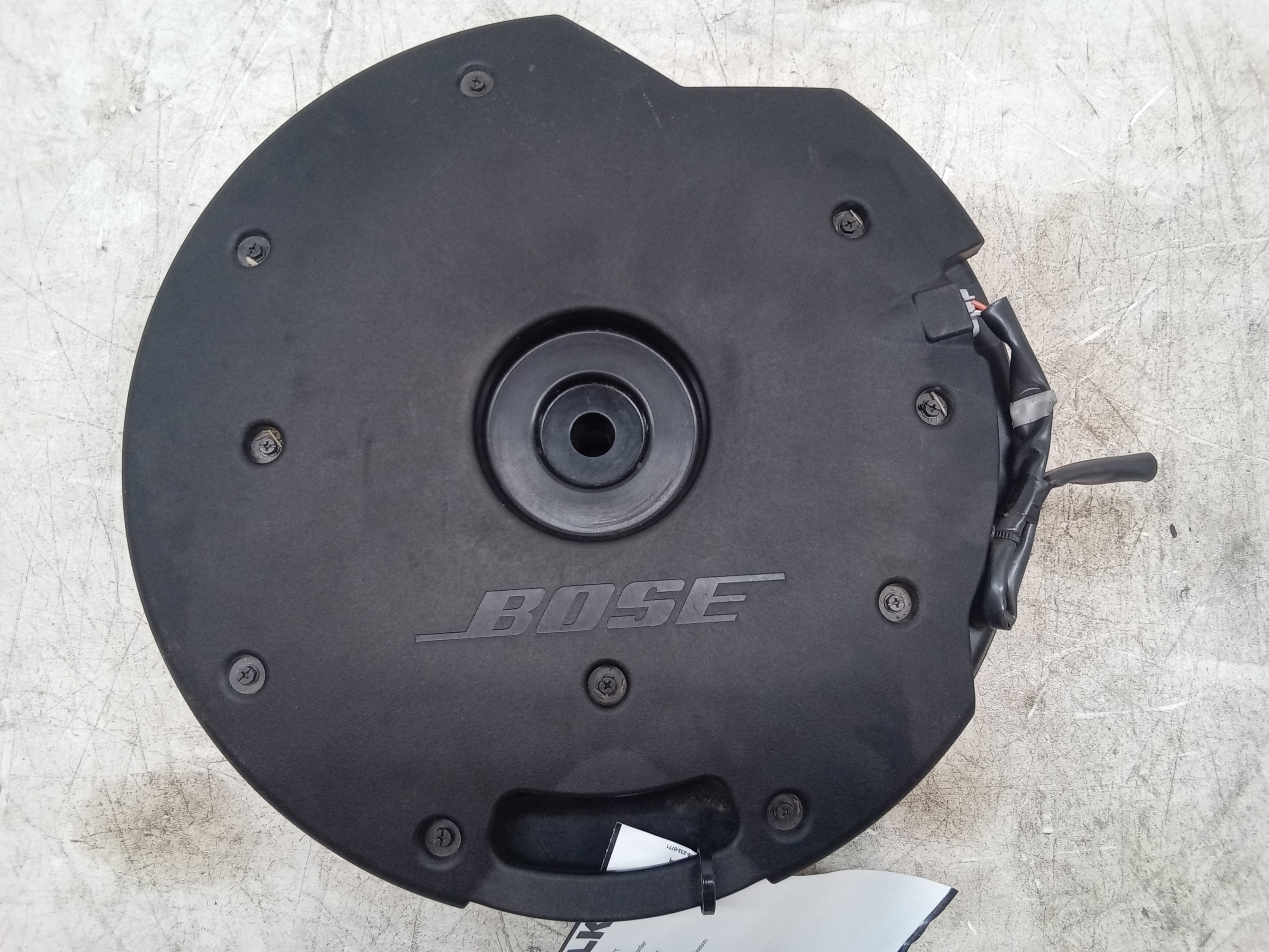 Pre-Owned 10 Nissan Murano Bose Sub Woofer OEM - Verify Specific Vehicle Fitment In Description - (Good)