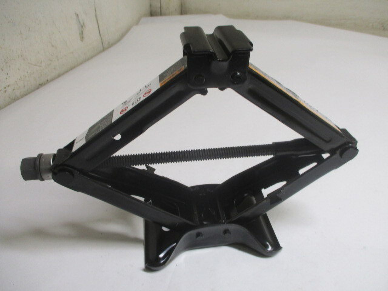 Ford Expedition Spare Tire Jack Kit