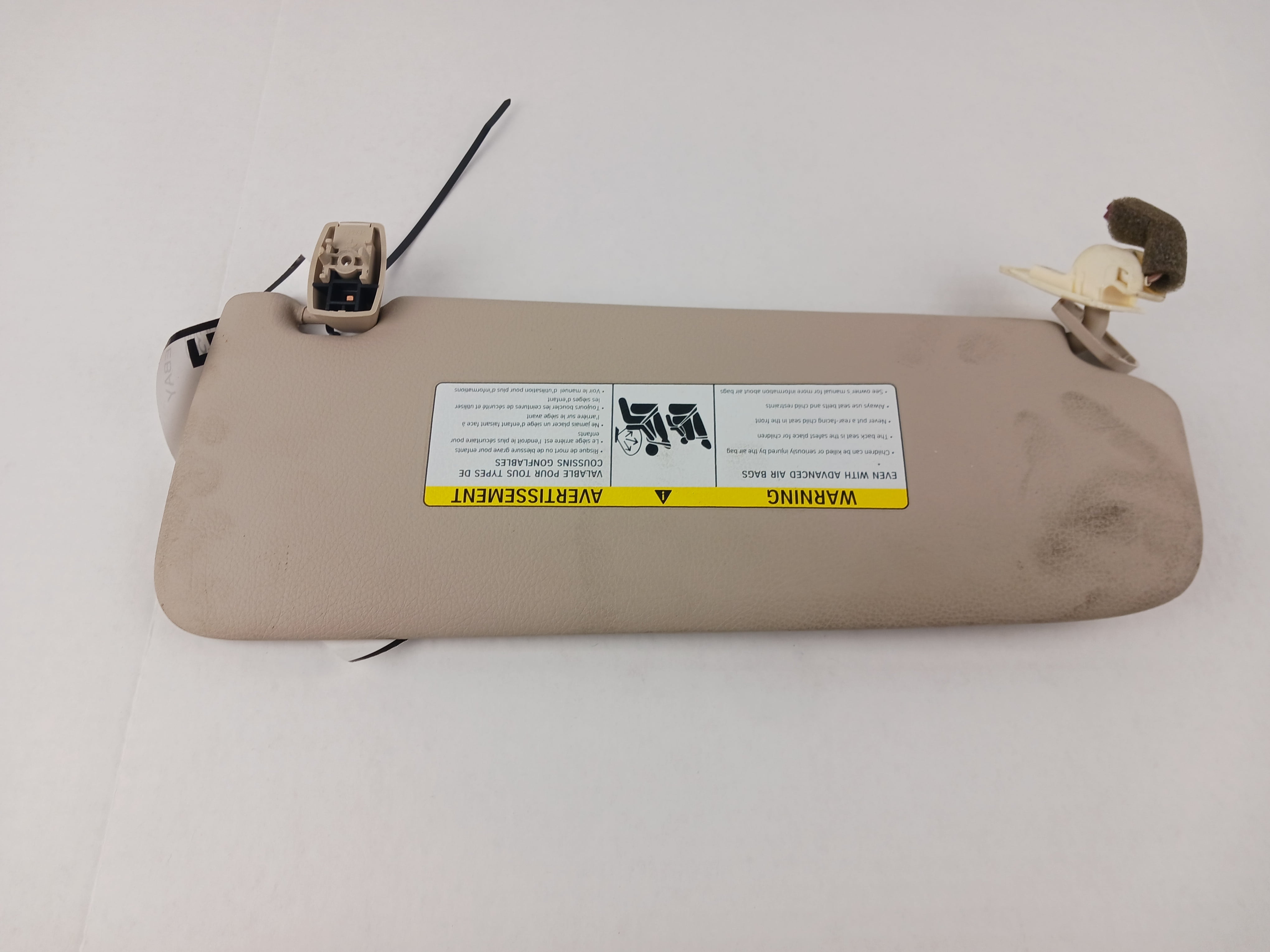 Pre-Owned 11 12 13 14 15 16 BMW 528i LH Left Driver Side Sun Visor OEM (Good)