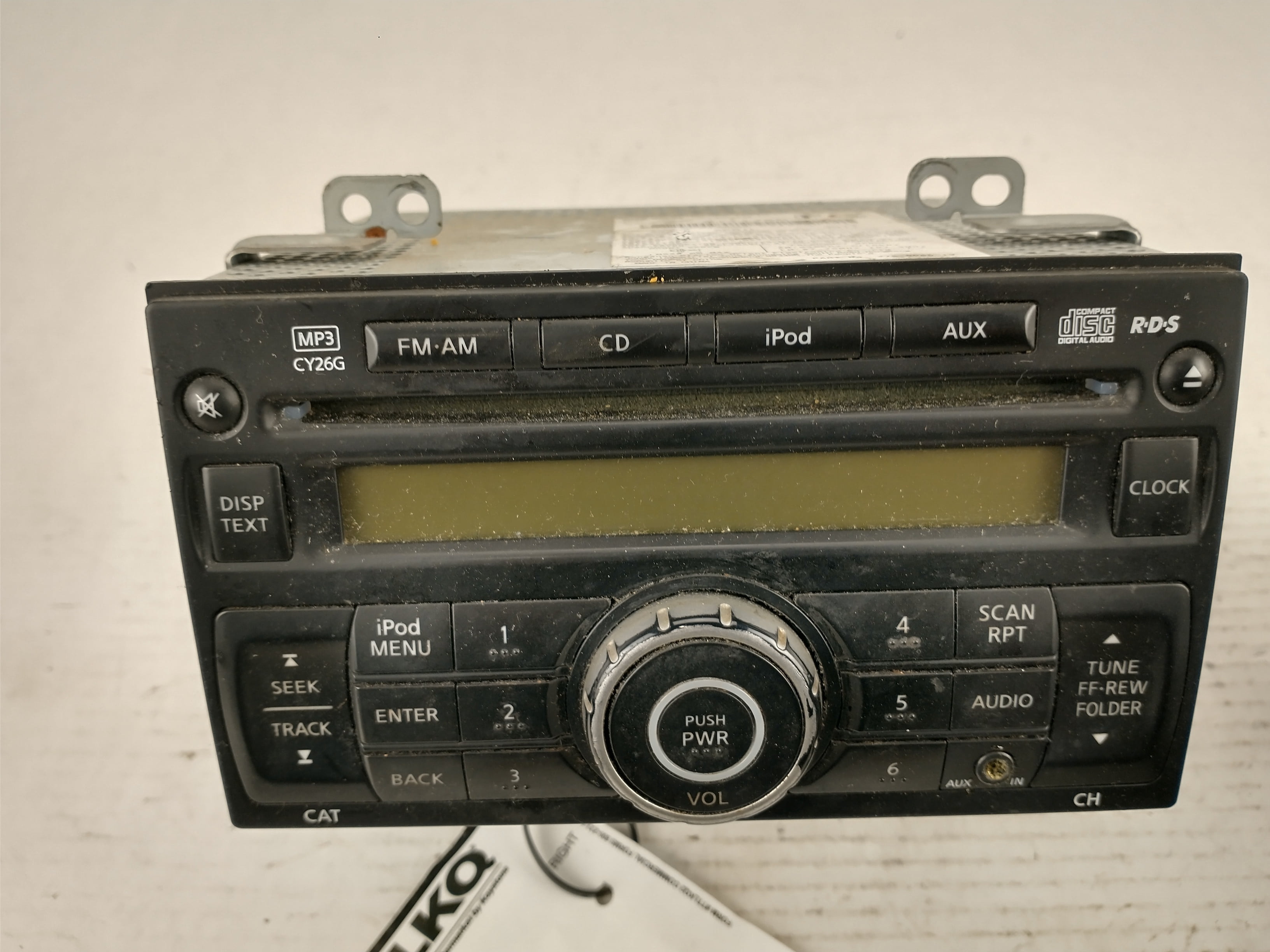 Pre-Owned 11 12 13 14 15 Nissan Rogue AM FM CD Radio Receiver OEM - Verify Specific Vehicle Fitment In Description - (Good)