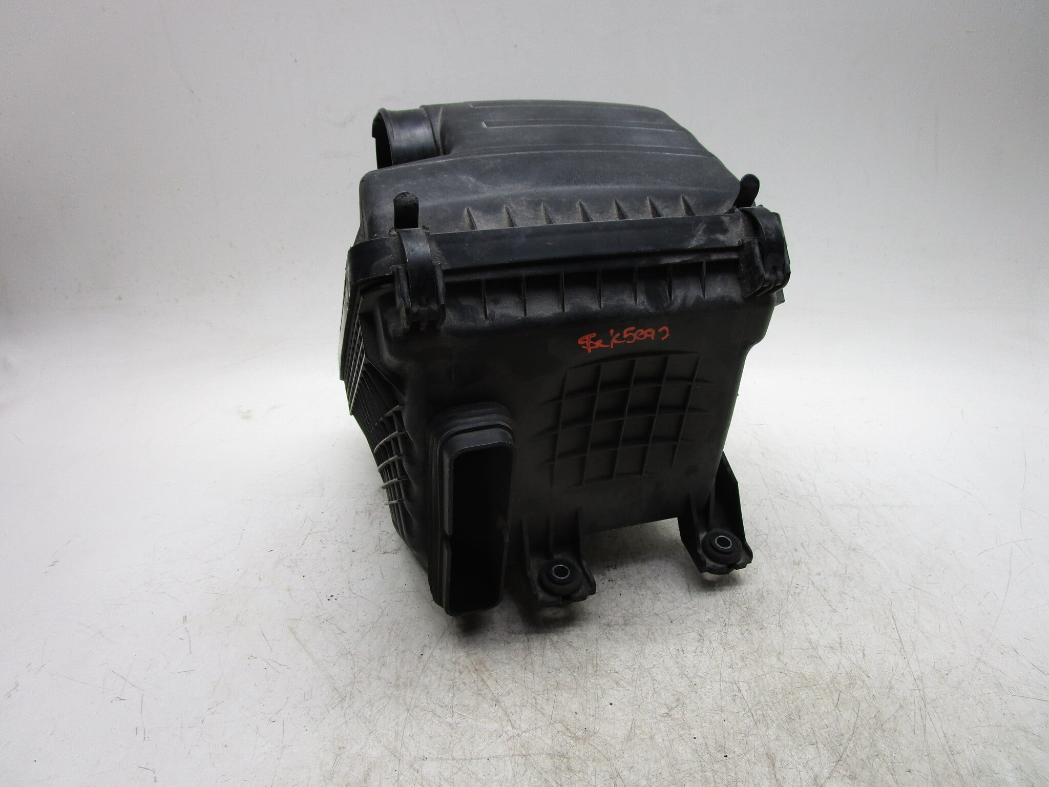 Pre-Owned 11 12 13 14 Kia Optima 2.4L Air Filter Cleaner Box OEM LKQ - Verify Specific Vehicle Fitment In Description - (Good)
