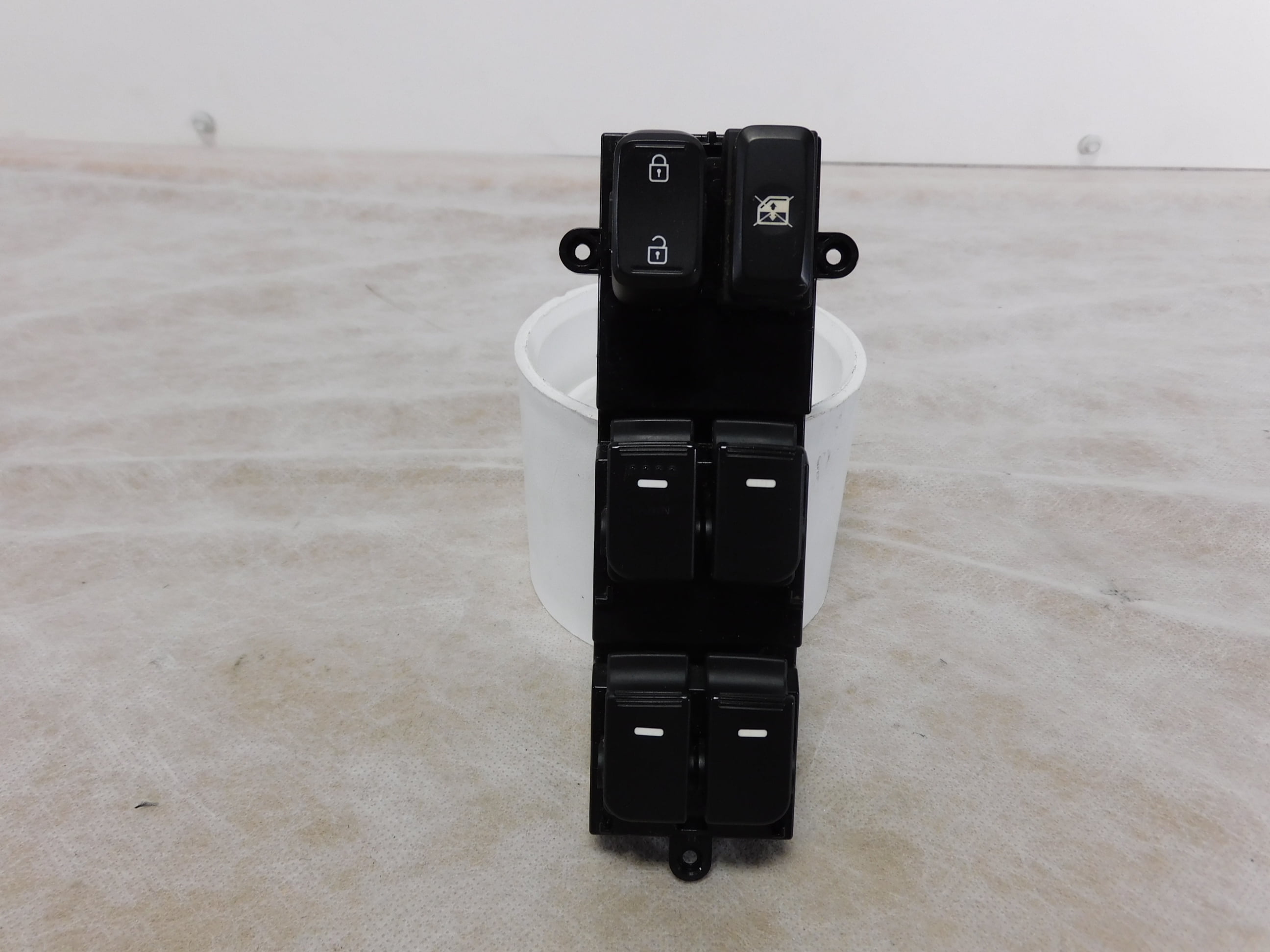 Pre-Owned 11 12 13 Kia Optima Driver Master Power Lock Window Switch OEM LKQ (Good)