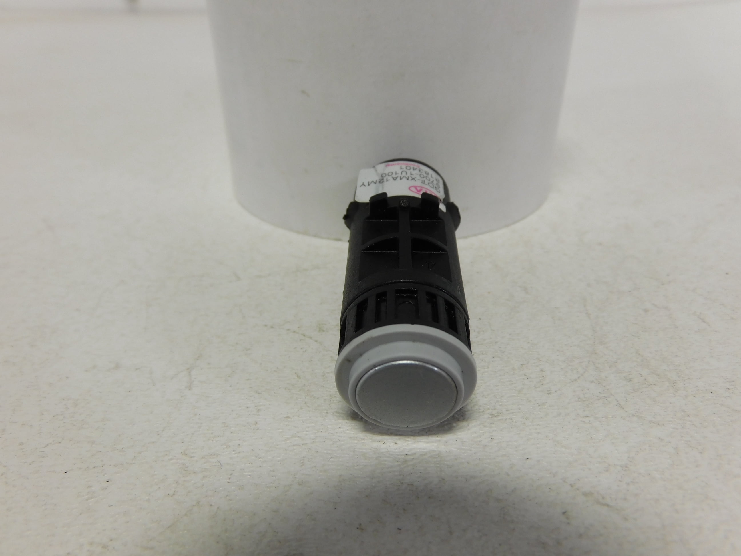 Pre-Owned 11-13 Kia Sorento Rear Parking Assist Sensor OEM LKQ (Good)