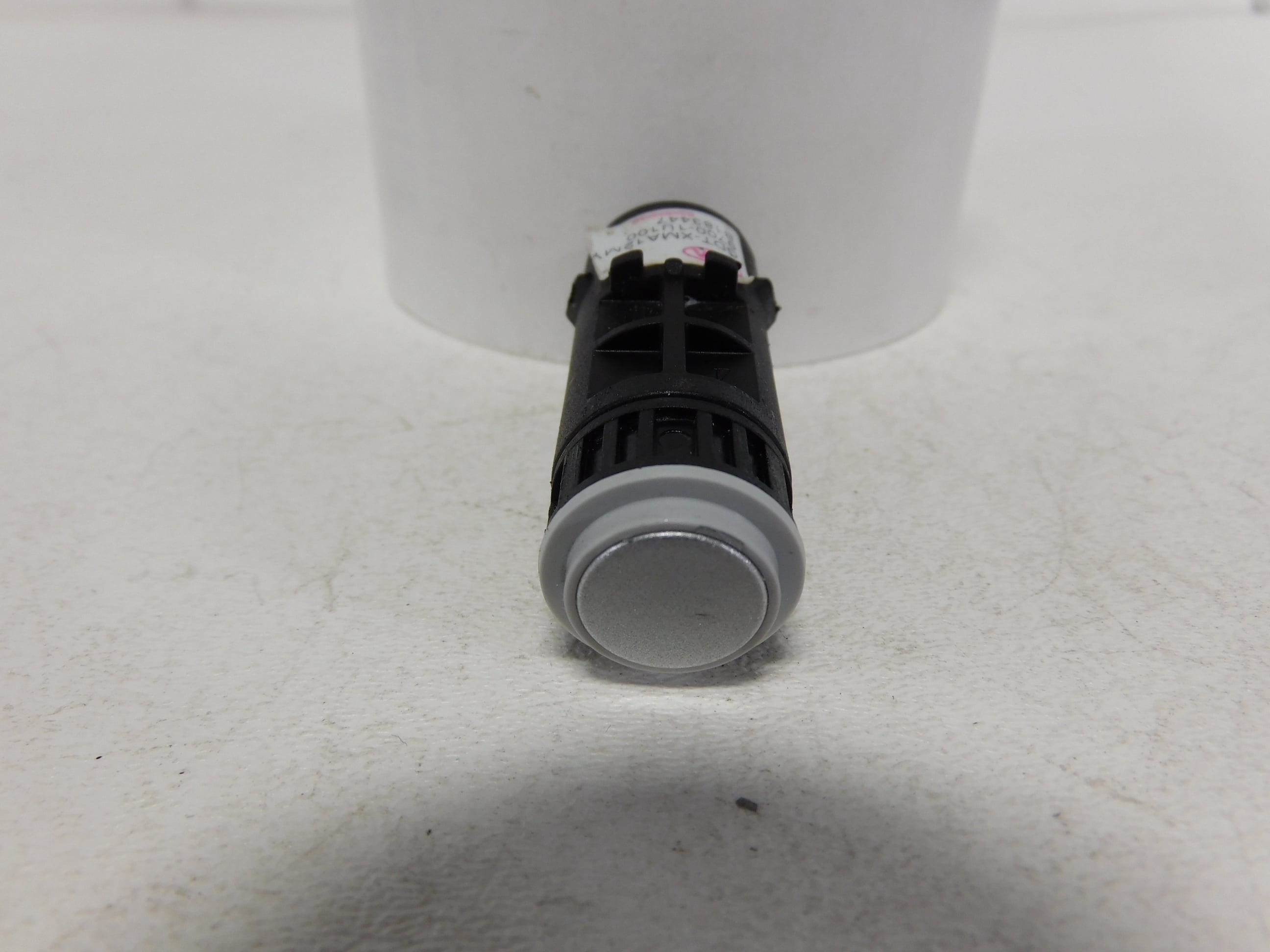 Pre-Owned 11-13 Kia Sorento Rear Parking Assist Sensor OEM LKQ (Good)