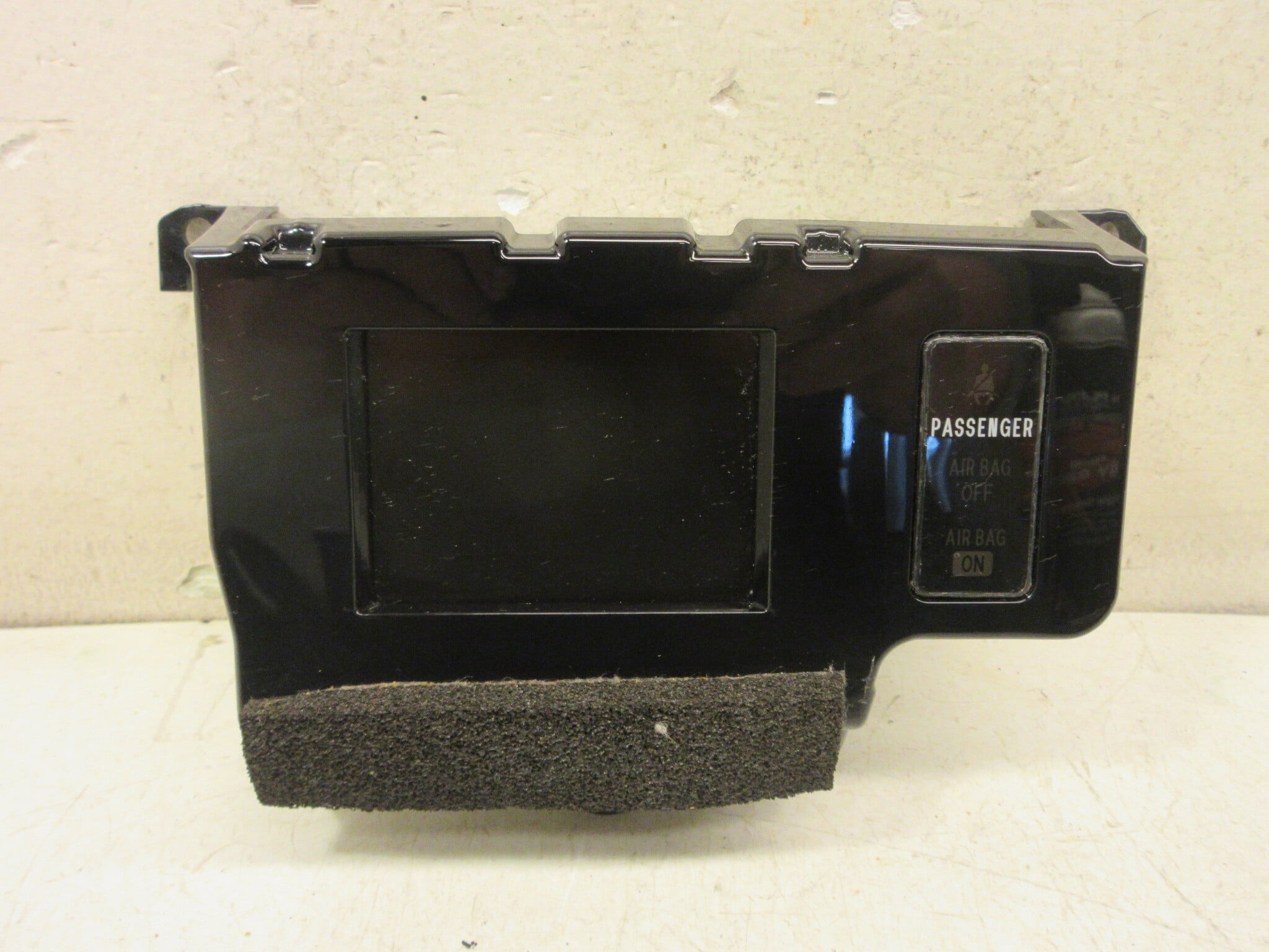Pre-Owned 11-14 Toyota Sienna Upper Dash Mounted Message Center Info Display Screen OEM - Verify Specific Vehicle Fitment In Description - (Good)