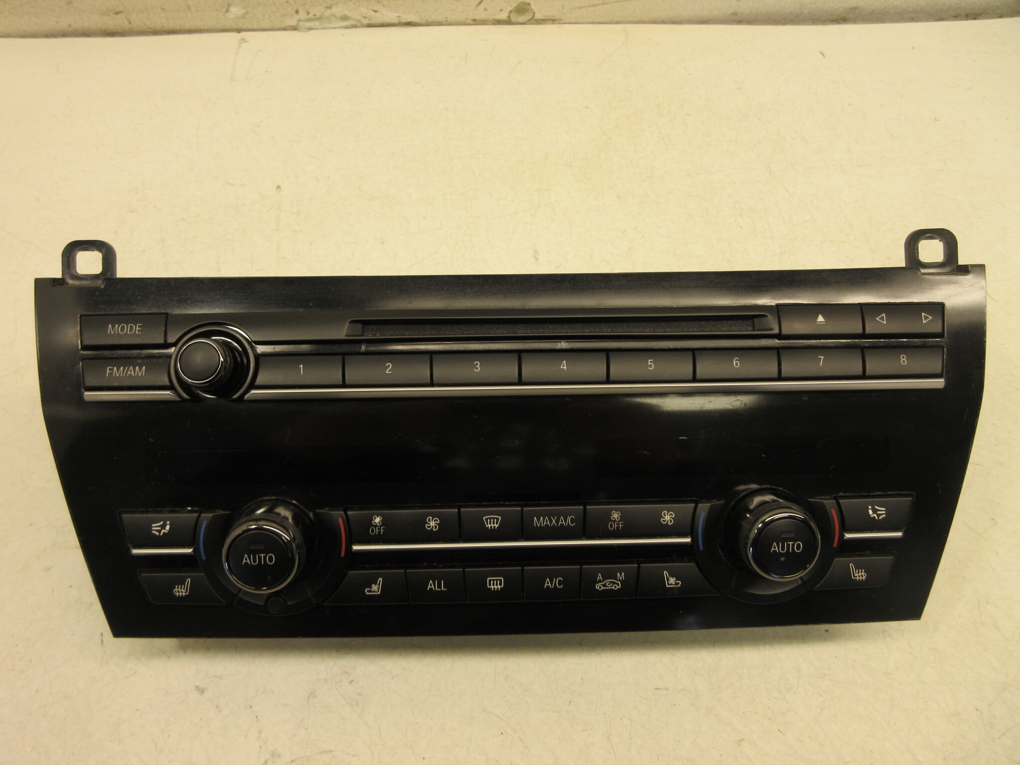 Pre-Owned 11-15 BMW 750 Audio Radio Climate Temperature Control Panel OEM LKQ (Good)