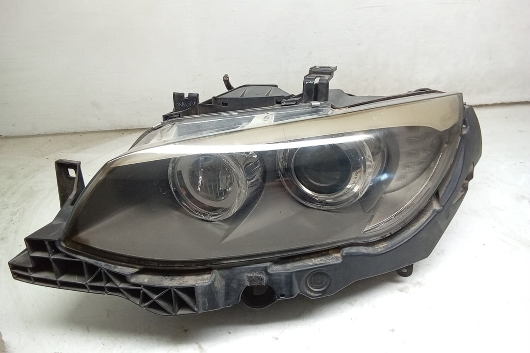 Pre-Owned 11 2011 BMW 335 Driver LH Head Light Lamp OEM - Verify Specific Vehicle Fitment In Description - (Good)