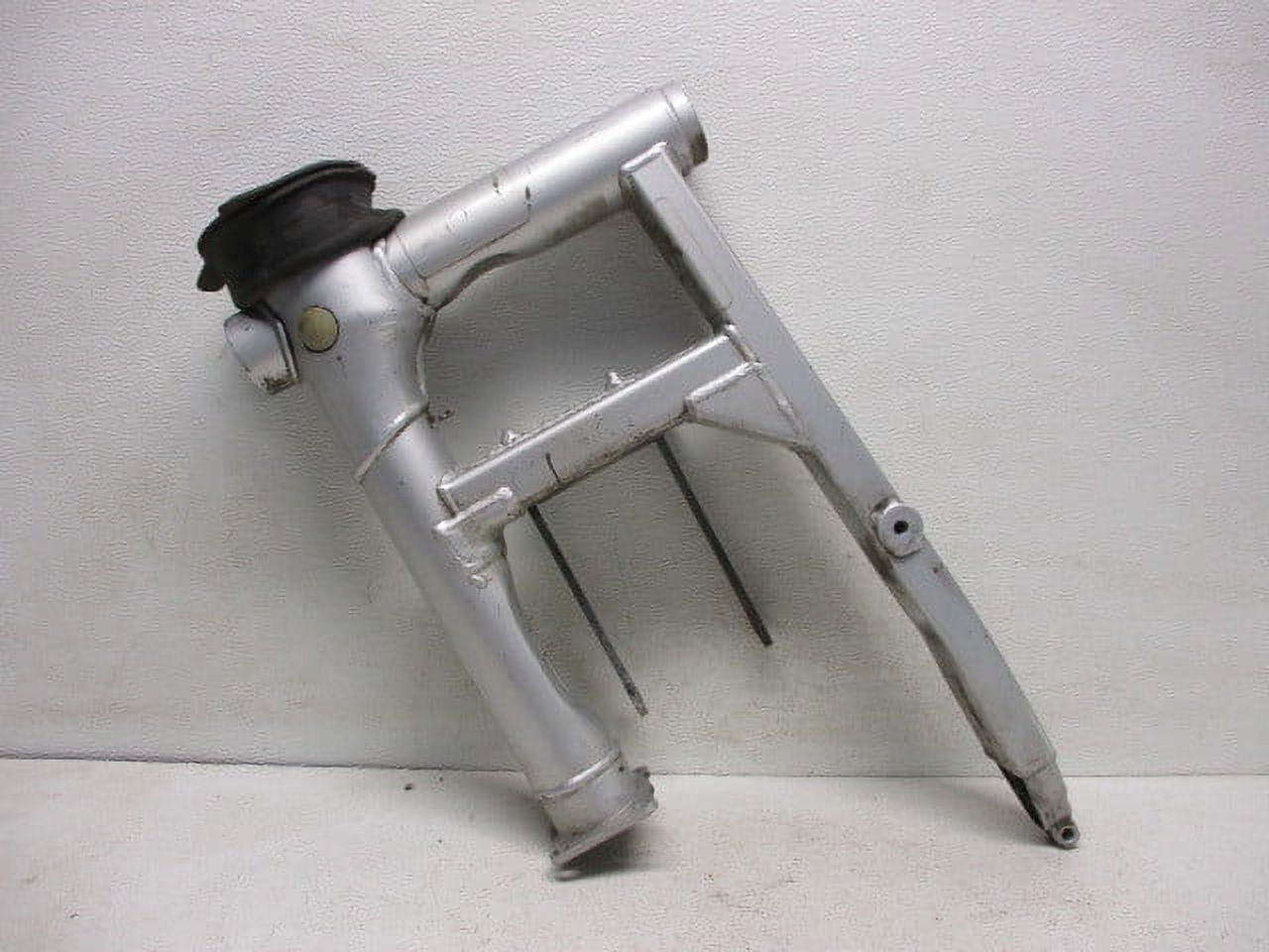 Pre-Owned 11 2011 Yamaha XVZ1300 Swing Arm Swingarm 45K OEM LKQ - Verify Specific Vehicle Fitment In Description - (Good)