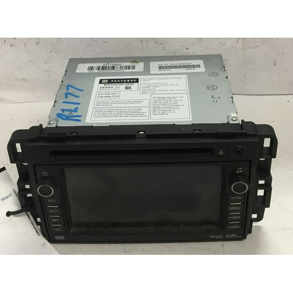 Pre-Owned 11 GMC Yukon AM FM CD MP3 Player Radio Receiver w/ Navigation OEM LKQ - Verify Specific Vehicle Fitment In Description - (Good)
