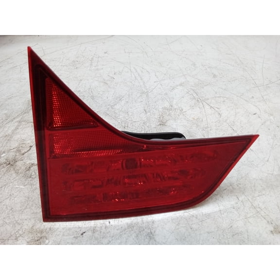 Pre-Owned 11 Honda Civic Right Passenger Side Trunk Mounted Tail Light Lamp OEM - Verify Specific Vehicle Fitment In Description - (Good)