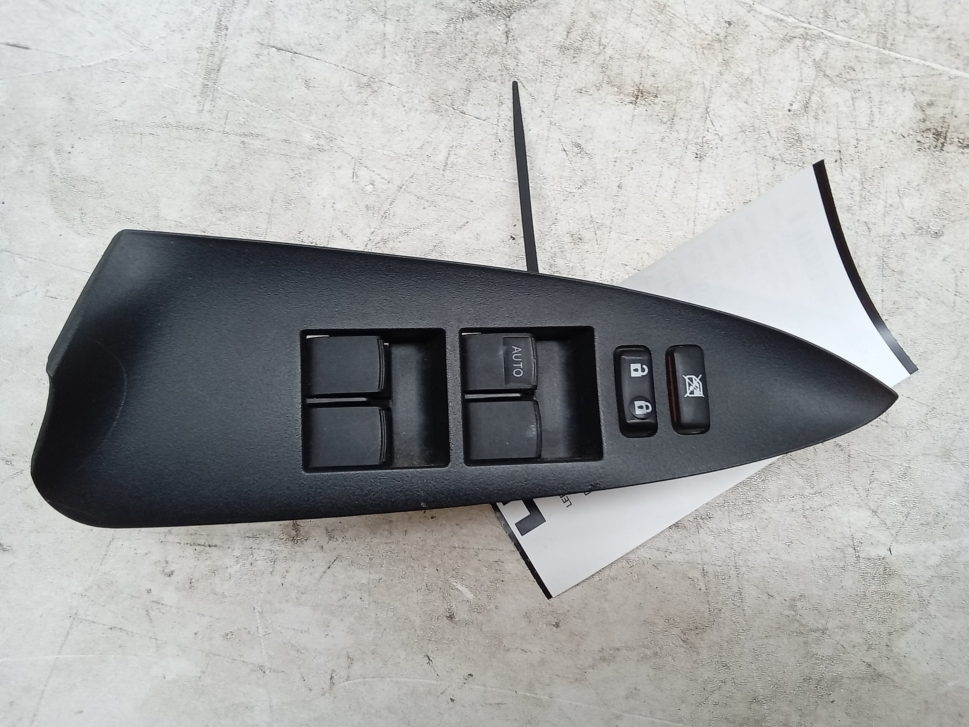 Pre-Owned 11 Toyota Rav 4 Front Master Power Window Switch W/ Lock OEM (Good)