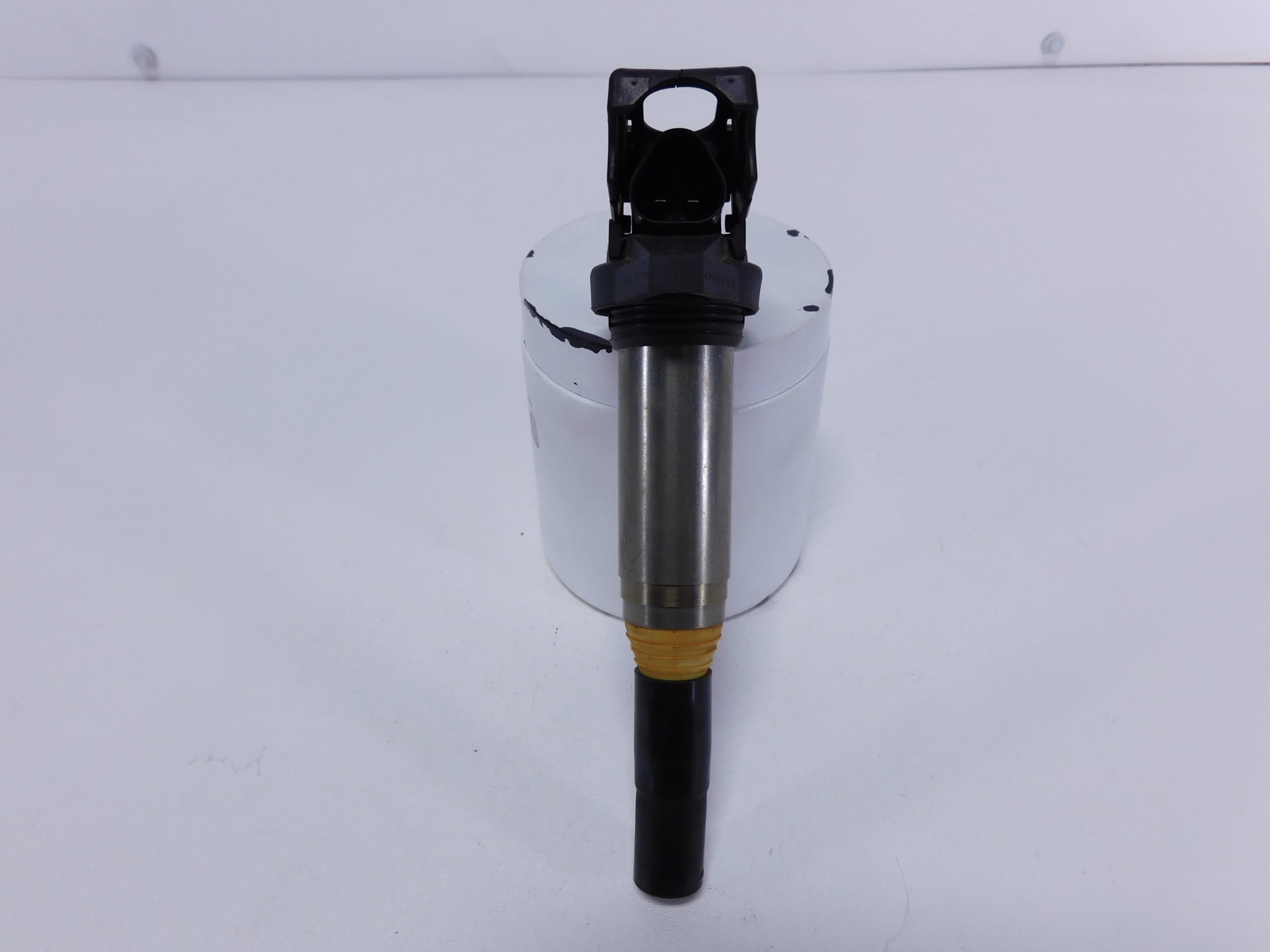 Pre-Owned 12 13 14 15 16 BMW 528i Ignition Coil OEM LKQ (Good)