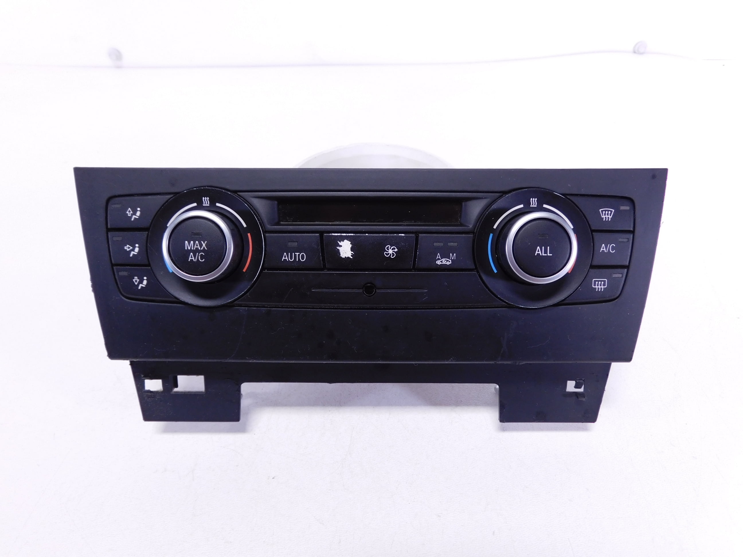 Pre-Owned 12-15 BMW X1 Heater AC Temperature Control Unit OEM LKQ (Good)
