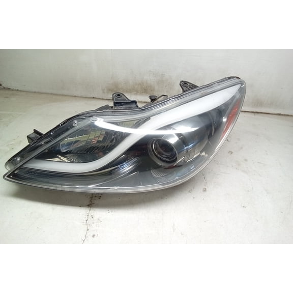 Pre-Owned 12 2012 Hyundai Genesis Driver LH Xenon HID Head Light Lamp OEM - Verify Specific Vehicle Fitment In Description - (Good)