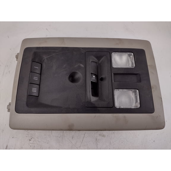 Pre-Owned 13 14 15 Dodge Ram 1500 Overhead Console Dome Light OEM (Good)