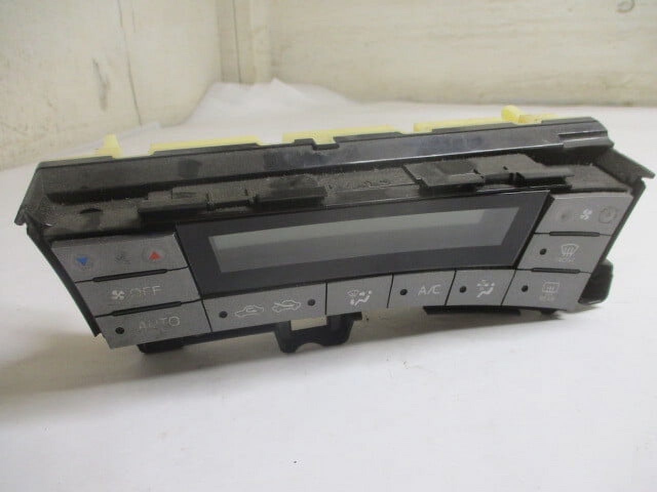 Pre-Owned 13 14 15 Toyota Prius Automatic Climate AC Heater Temperature Control OEM LKQ (Good)