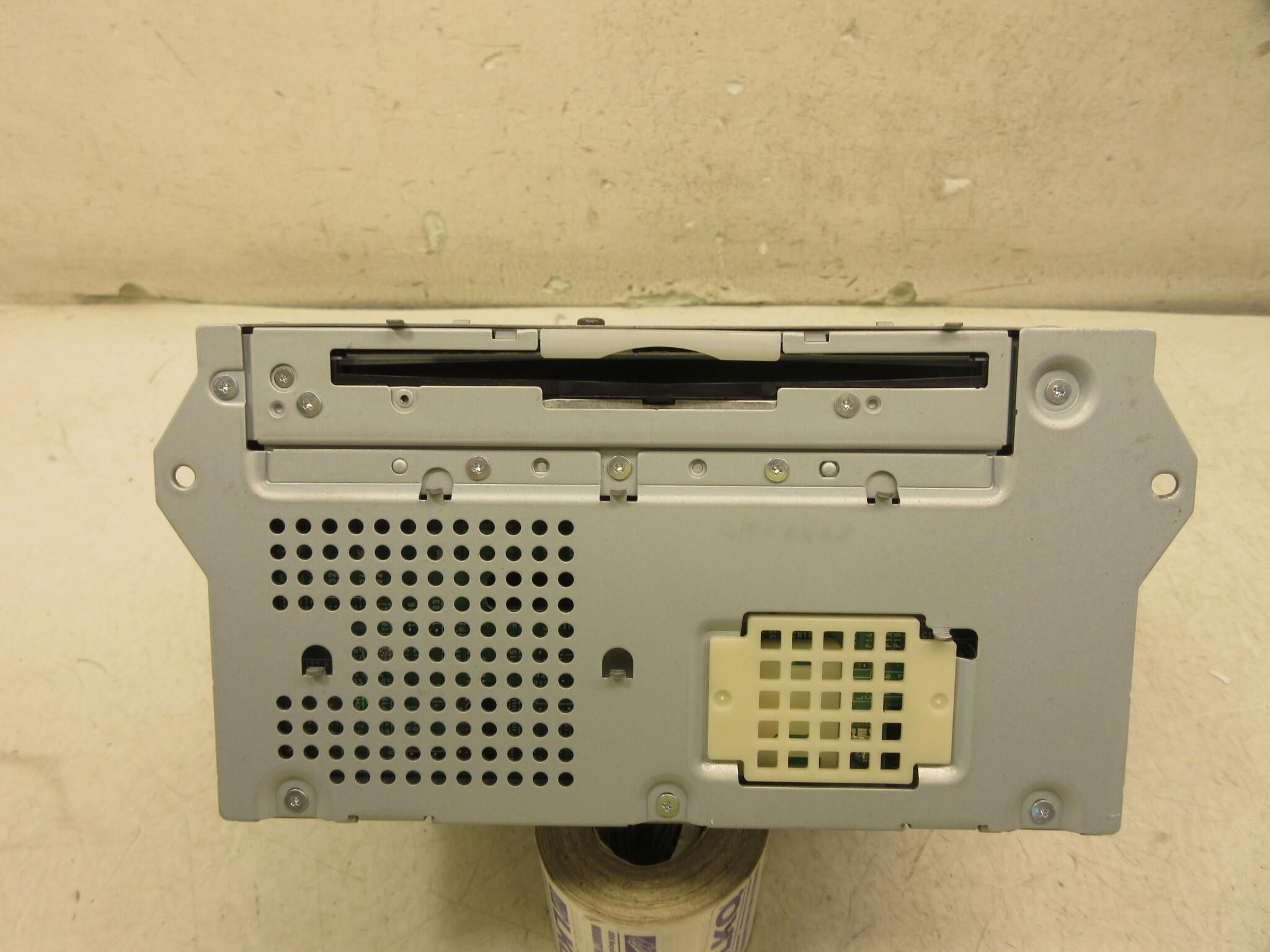 Pre-Owned 13 14 Nissan Pathfinder AM FM CD Navigation Audio Radio Player Receiver OEM LKQ (Good)